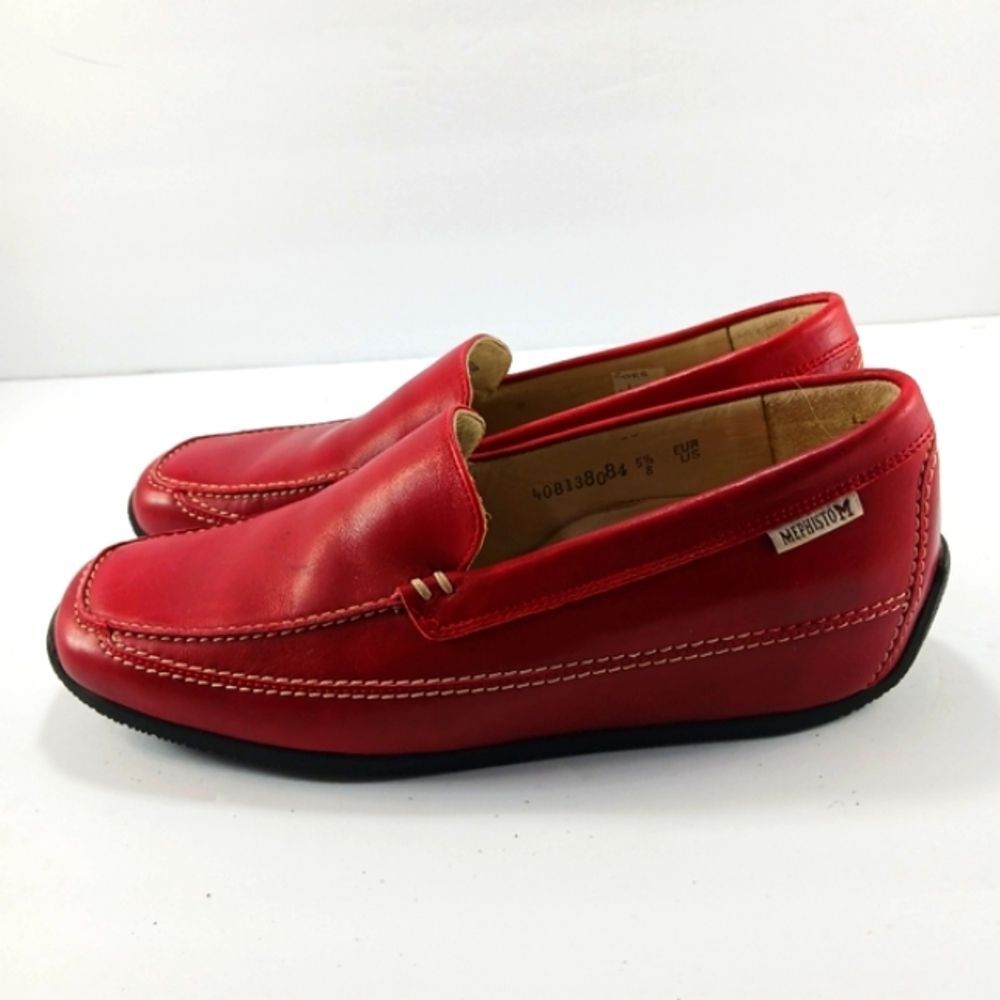 Mephisto Red Leather Slip-On Shoe/Loafer/Moc Women's 8. New without Tags